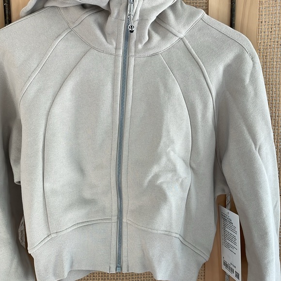 NWT LULULEMON SCUBA FULL-ZIP CROPPED HOODIE MOJAVE TAN SIZE 8 JACKET - Picture 2 of 6